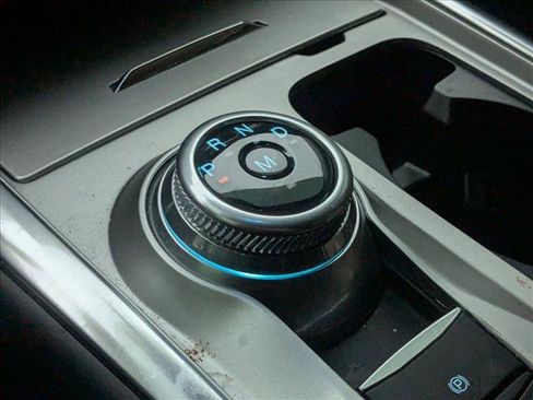 Used 2020 Ford Explorer Limited w/ Class III Trailer Tow Package image 8