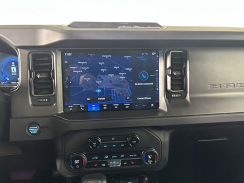 Used 2025 Ford Bronco Big Bend image 23