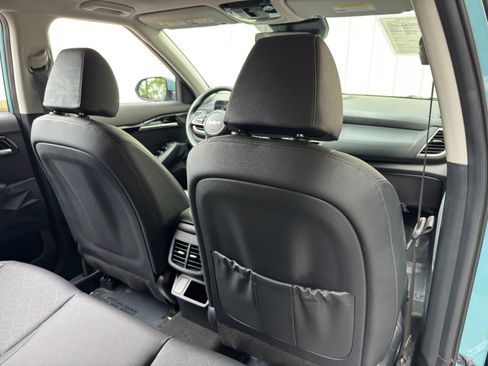 Used 2025 Kia Seltos EX w/ EX Sunroof Package FWD image 34