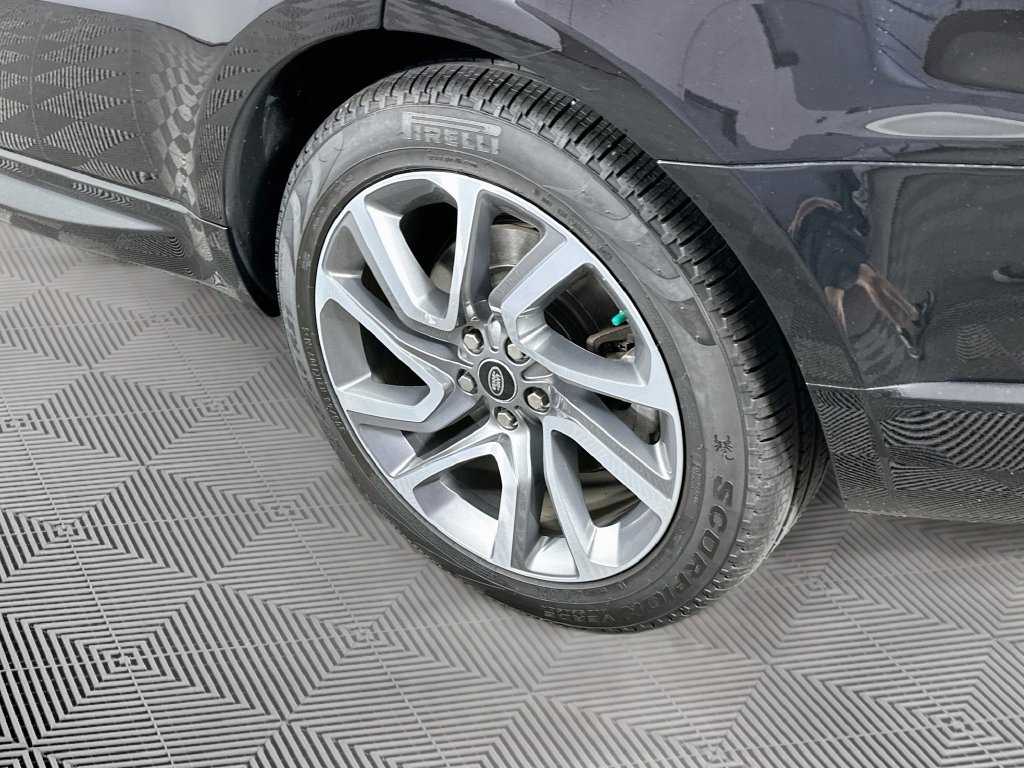 Used 2018 Land Rover Range Rover Sport HSE Dynamic AWD/4WD image 39