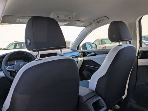 Certified 2025 Volkswagen Taos S FWD image 17