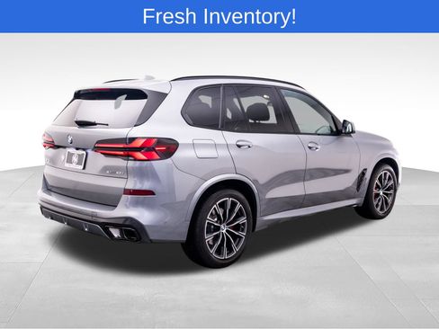 Certified 2026 BMW X5 xDrive40i AWD/4WD image 5