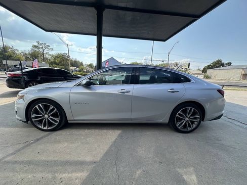 Used 2021 Chevrolet Malibu LT FWD image 5
