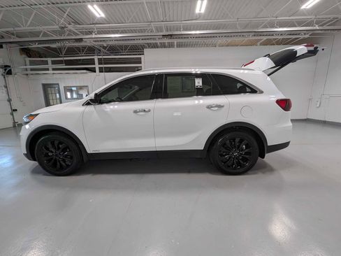 Used 2020 Kia Sorento EX AWD/4WD image 12