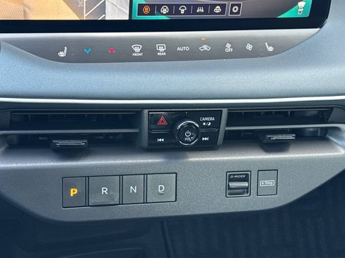 New 2026 Nissan Leaf SV+ w/ Floor Mat Package (SV+) image 18