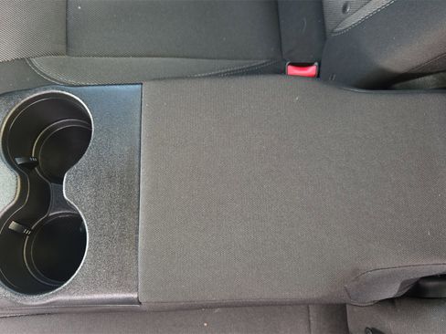 Used 2016 Dodge Charger SE image 21