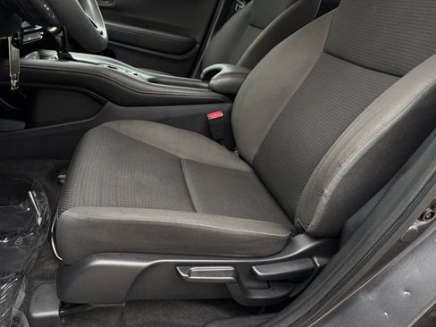 Used 2020 Honda HR-V LX image 6