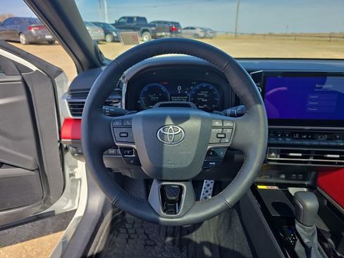 Used 2025 Toyota Camry XSE w/ Premium Plus Package image 15