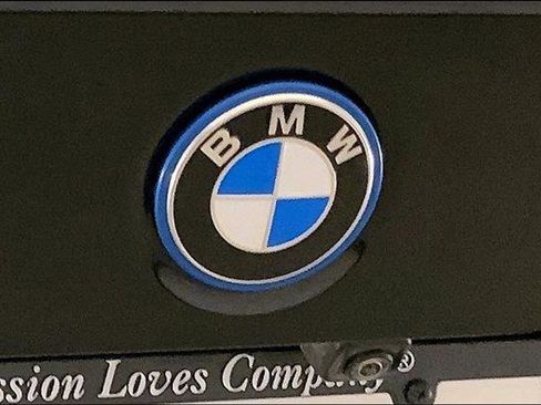 Certified 2023 BMW 330e w/ Convenience Package image 7