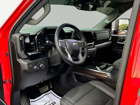 Used 2025 Chevrolet Silverado 2500 LT w/ All Star Edition AWD/4WD image 18