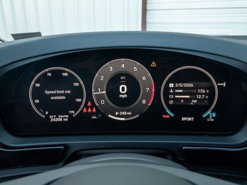 Certified 2024 Porsche Cayenne w/ Premium Package Plus (PFM) image 18