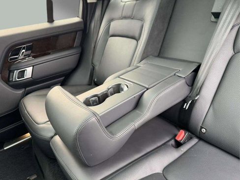 Used 2021 Land Rover Range Rover Westminster Edition image 18