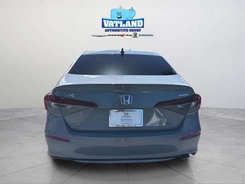 Used 2025 Honda Civic Sport image 4