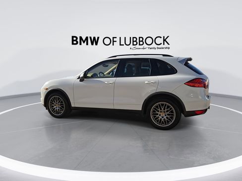 Used 2014 Porsche Cayenne Base image 6