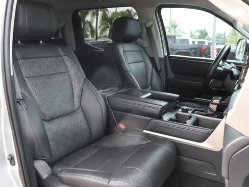 Used 2023 Toyota Tundra Limited AWD/4WD image 41