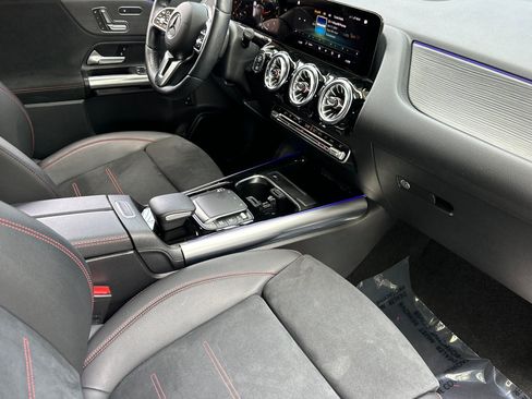 Certified 2023 Mercedes-Benz GLA 250 4MATIC image 33