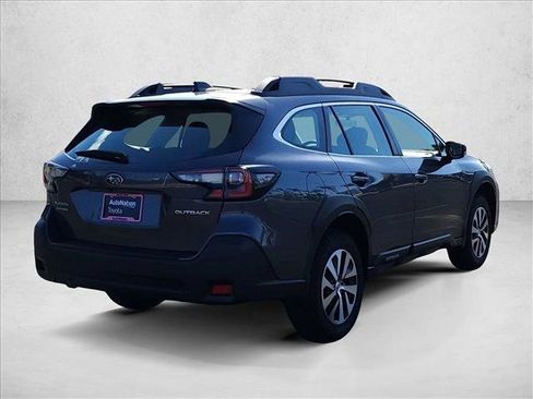 Used 2024 Subaru Outback AWD/4WD image 5