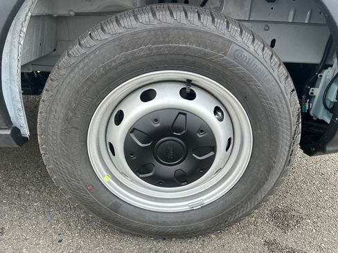 New 2025 Ford Transit 250 148 Medium Roof w/ Load Area Protection Package image 30