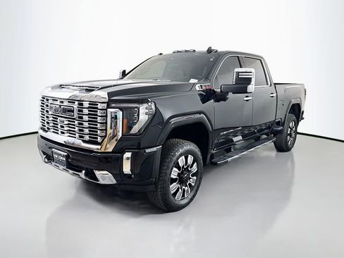Used 2024 GMC Sierra 2500 Denali w/ Denali Reserve Package image 4