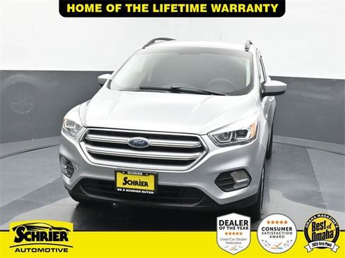 Used 2017 Ford Escape SE w/ Equipment Group 201A image 8