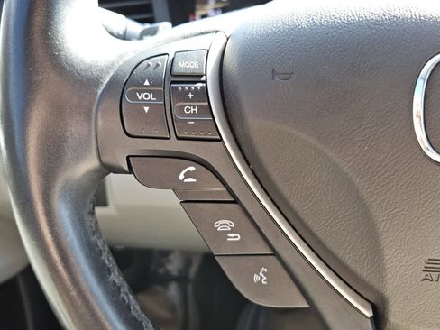 Used 2016 Acura ILX w/ Technology Plus Package image 12