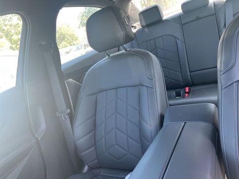 Certified 2024 BMW i5 eDrive40i w/ M Sport Package image 17