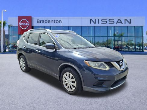Used 2016 Nissan Rogue S w/ Appearance Package FWD image 3
