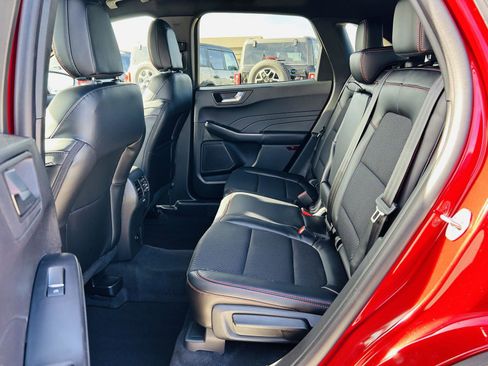 New 2026 Ford Escape ST-Line w/ Tech Pack #1 image 30