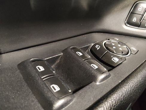 Used 2018 Ford Expedition Limited RWD image 27