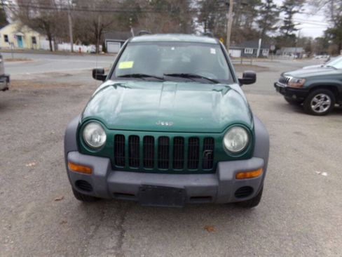 Used 2003 Jeep Liberty Sport image 2
