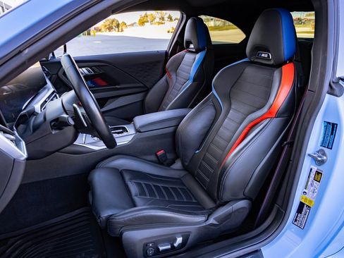 Used 2023 BMW M2 image 17