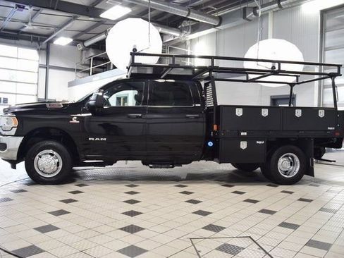 Used 2023 RAM 3500 SLT w/ Quick Order Package 2YG SLT image 3