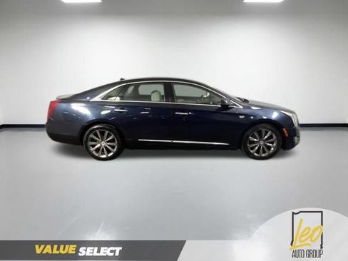 Used 2013 Cadillac XTS Luxury w/ Driver Awareness Package FWD image 7