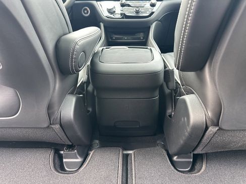 New 2026 Chrysler Pacifica Limited image 54