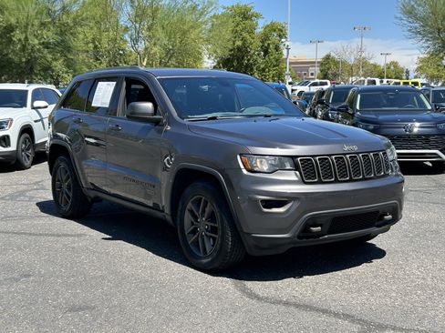 Used 2017 Jeep Grand Cherokee Laredo 75th Anniversary RWD image 6