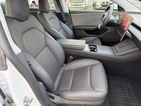 Used 2025 Tesla Model 3 Long Range RWD image 30