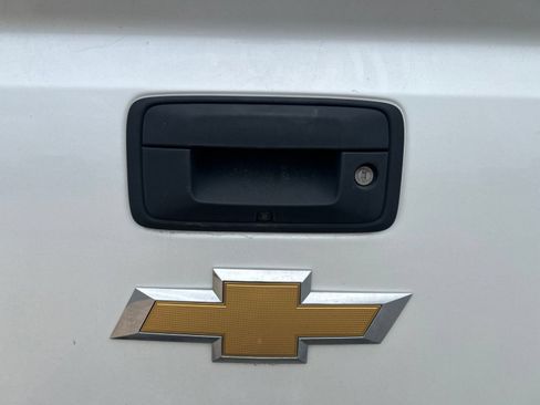 Used 2017 Chevrolet Silverado 1500 High Country AWD/4WD image 11