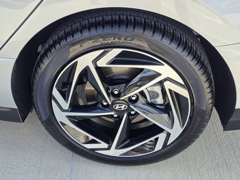 Used 2026 Hyundai Sonata SEL image 9