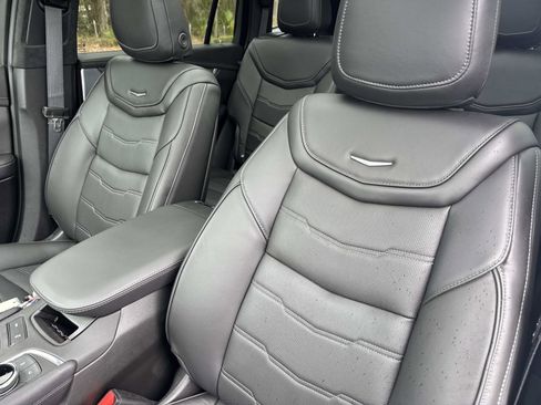 New 2025 Cadillac XT6 Premium Luxury w/ Platinum Package image 19