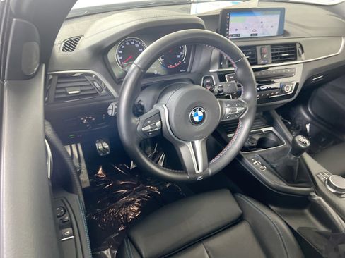Used 2018 BMW M2 image 23