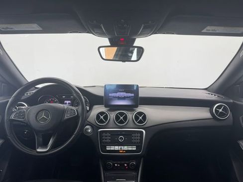 Used 2018 Mercedes-Benz CLA 250 image 6