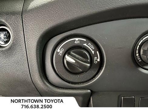 Used 2023 Nissan Frontier S w/ Technology Package image 16