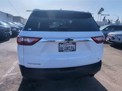 Used 2018 Chevrolet Traverse LT image 7