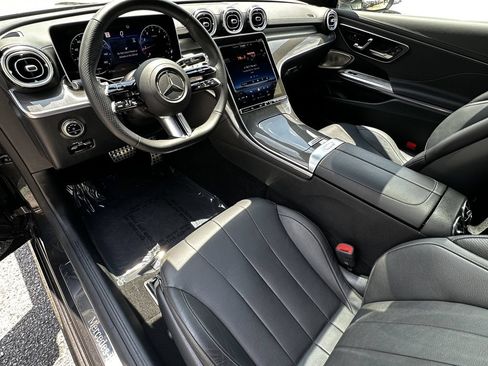 Certified 2025 Mercedes-Benz CLE 300 4MATIC Coupe image 23
