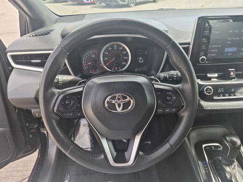 Used 2022 Toyota Corolla SE FWD image 18