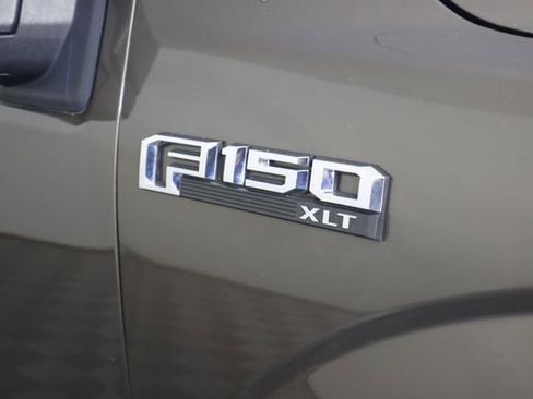 Used 2016 Ford F150 XLT w/ Equipment Group 302A Luxury AWD/4WD image 13