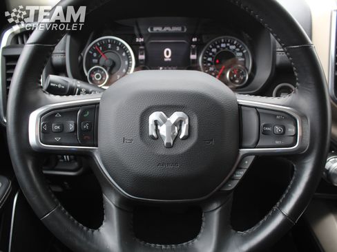Used 2022 RAM 1500 Laramie AWD/4WD image 14
