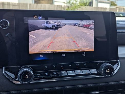 New 2025 Chevrolet Colorado LT w/ Advanced Trailering Package image 24
