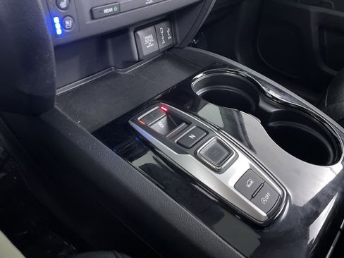 Used 2017 Honda Pilot Elite image 19