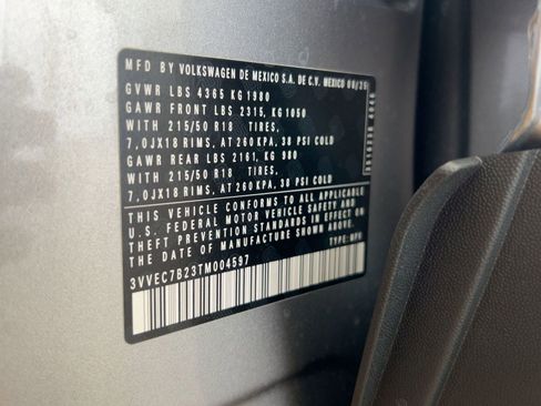 New 2026 Volkswagen Taos SE image 20